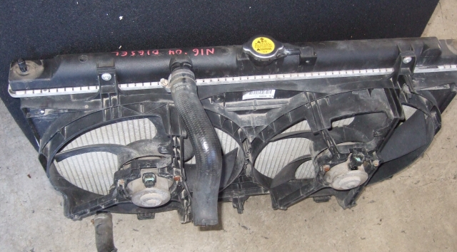 Ψυγείο νερού μηχανής